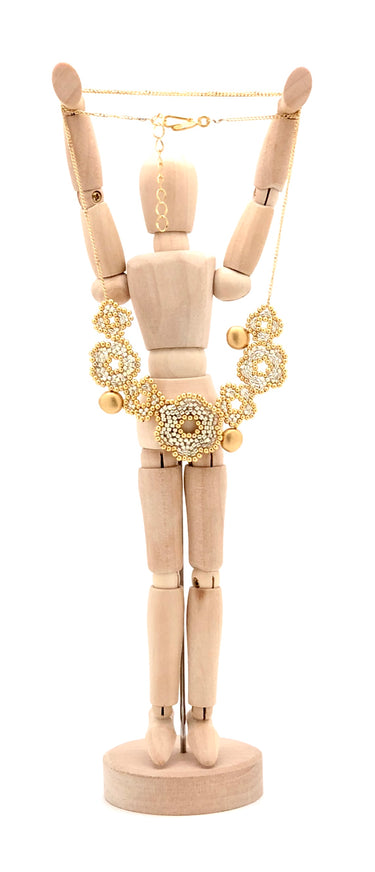 Collar 7 nomeolvides dorado.